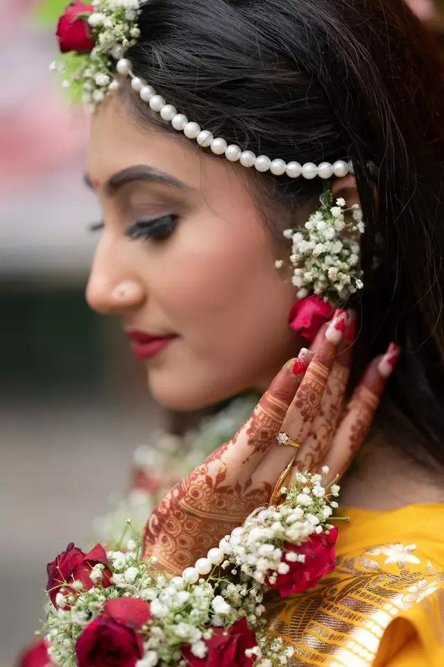 Florists: Sanda Flower Studio 16