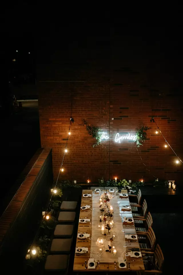 Restaurants: Sara Restaurant 13