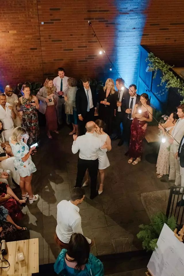 Restaurants: Sara Restaurant 9