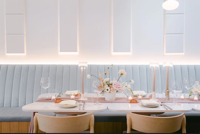 Restaurants: Sara Restaurant 8