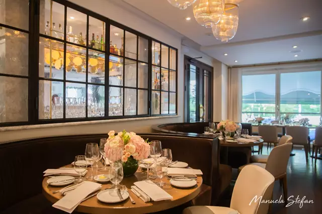 Restaurants: Sassafraz 7