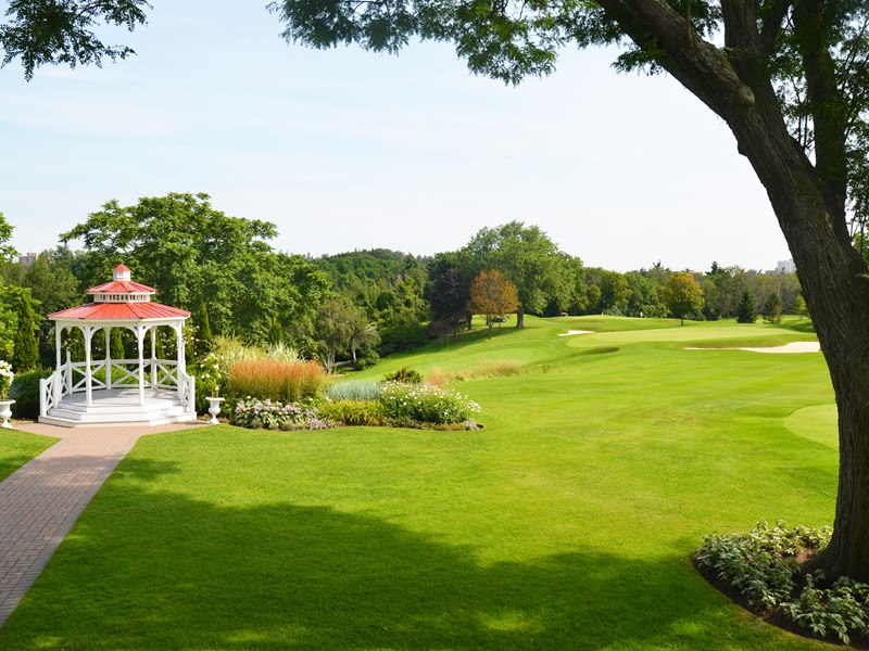 Carousel images of Scarboro Golf & Country Club