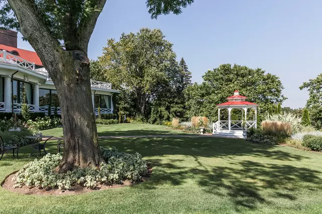 Golf & Country Clubs: Scarboro Golf & Country Club 5