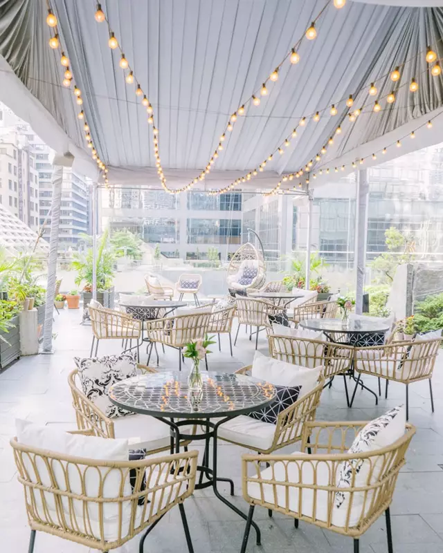 Hotels: Shangri-La Hotel, Toronto 18