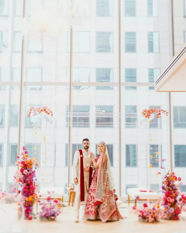 Hotels: Shangri-La Hotel, Toronto 2