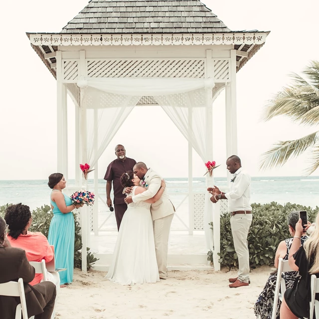 Sharon Mendonca Photography, Toronto