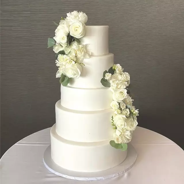 Wedding Cakes: Short & Sweet Bakeshop 2