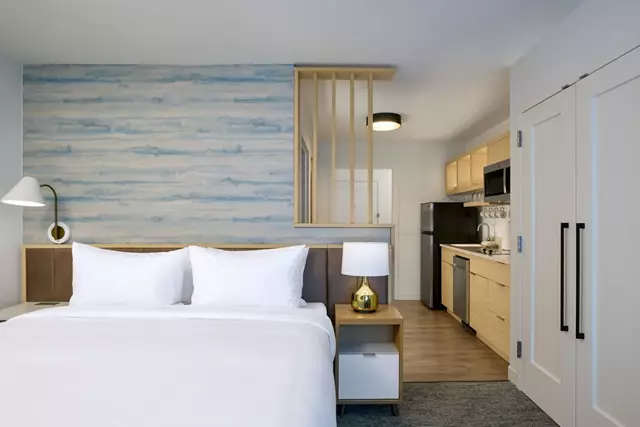 Special Event Venues: SkyVu Event Centre at TownePlace Suites by Marriott Vaughan 5