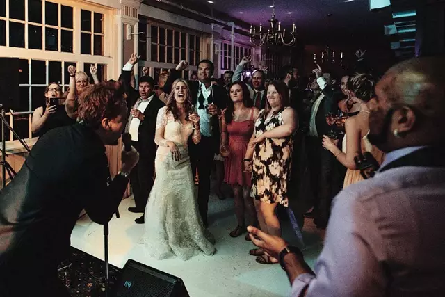 Live Music & Bands: Sly Fox 13