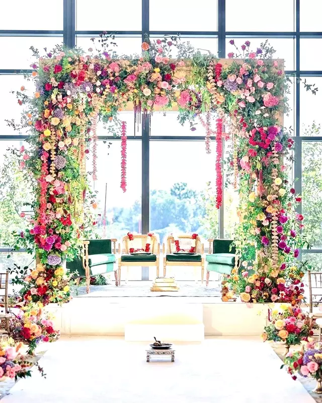 Event Décor: Source Wedding and Events 11