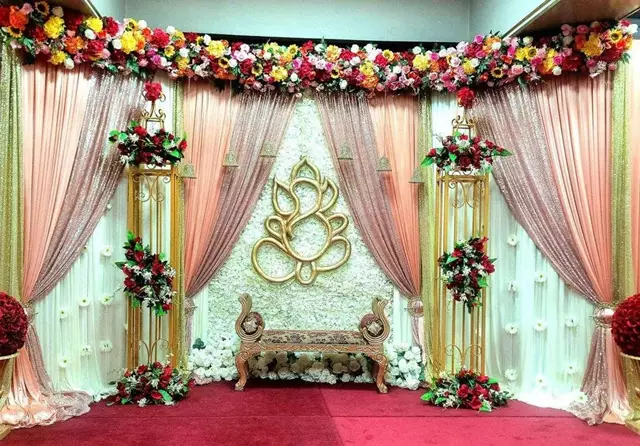 Event Décor: Source Wedding and Events 24