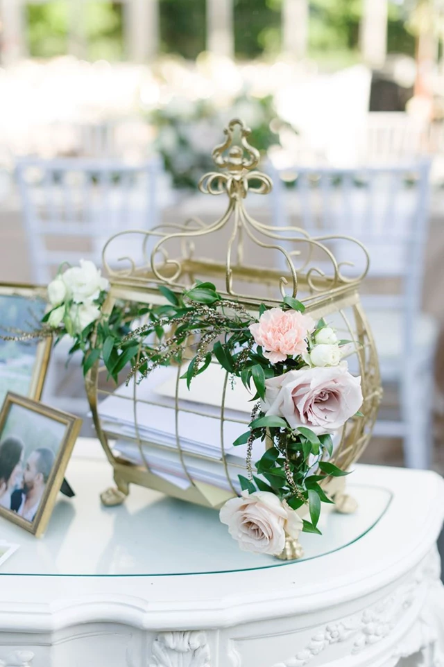 Event Rentals: Southern Charm Vintage Rentals 14
