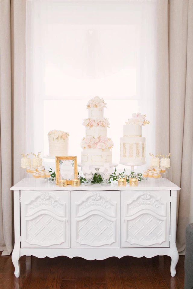 Event Rentals: Southern Charm Vintage Rentals 16