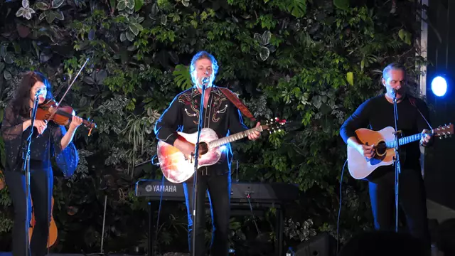 Audio / Visual: Spotlight Audio Visual 22