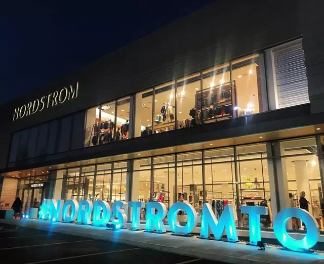 Audio / Visual: Spotlight Audio Visual 12