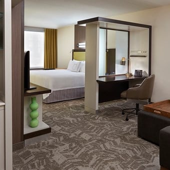 Hotels: SpringHill Suites Marriott Vaughan 6