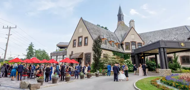 Golf & Country Clubs: St. George's Golf and Country Club 18