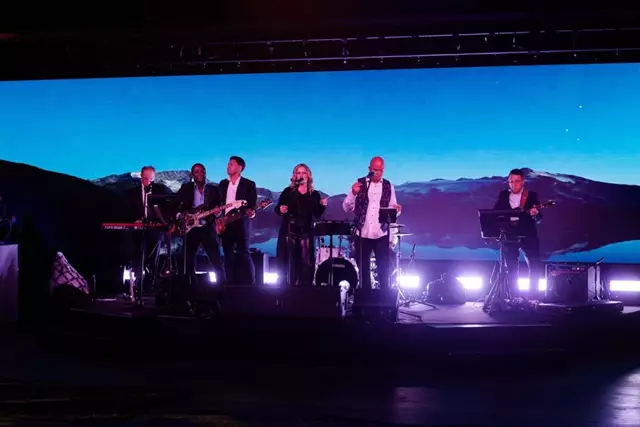 Live Music & Bands: St. Kitts Music 9