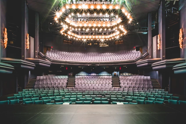 Event Theatres: St. Lawrence Centre for the Arts 4
