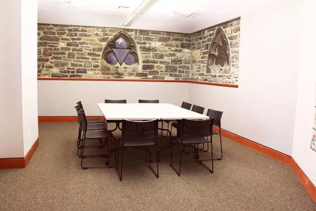 Meeting Rooms: St. Paul's Bloor Street 7