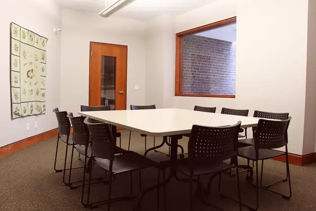Meeting Rooms: St. Paul's Bloor Street 6