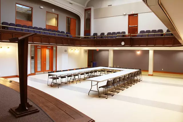 Meeting Rooms: St. Paul's Bloor Street 3