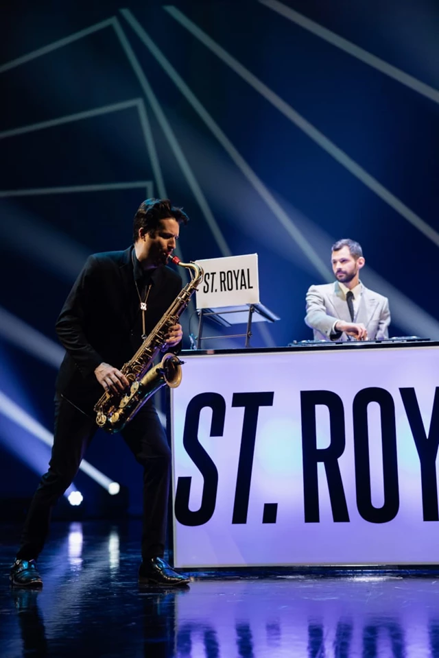 St. Royal Entertainment |Toronto Wedding Band | DJ + Live Sax