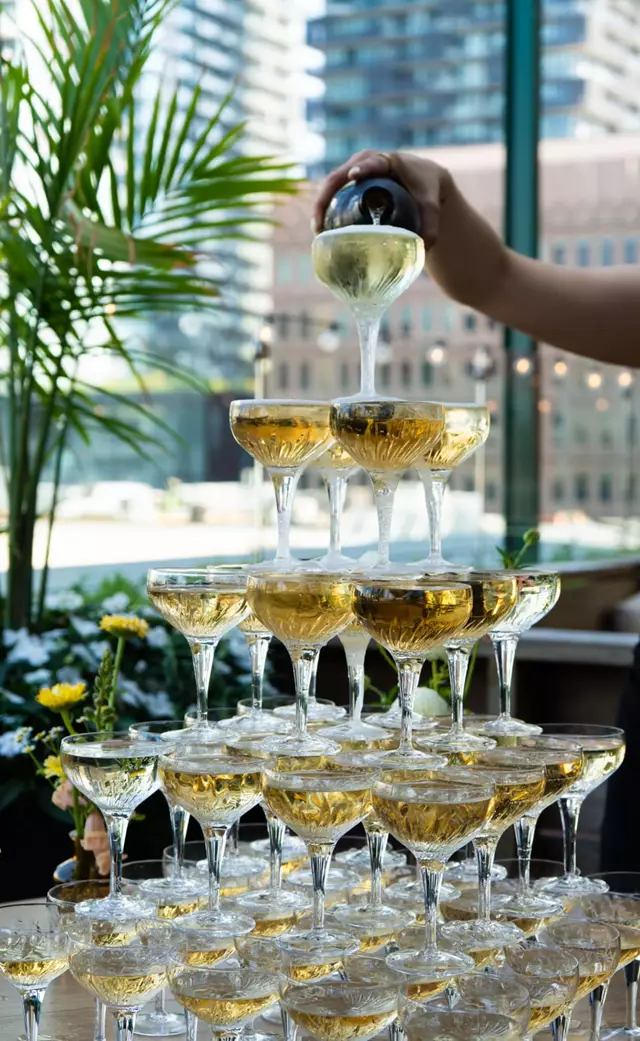 Restaurants: StockTC 8