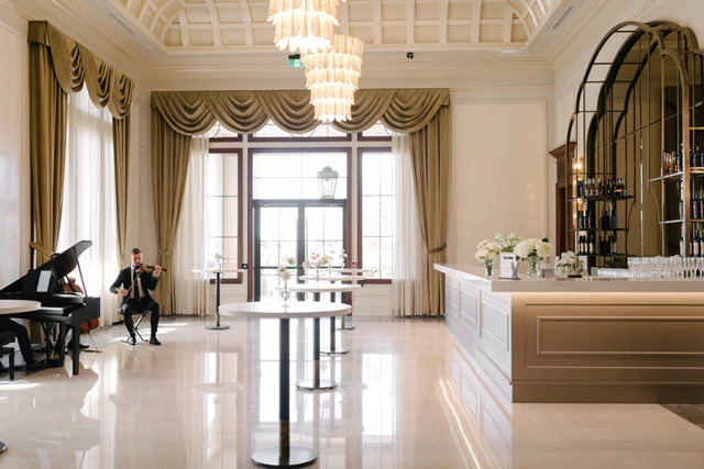 Wineries: Stone Eagle Winery 19