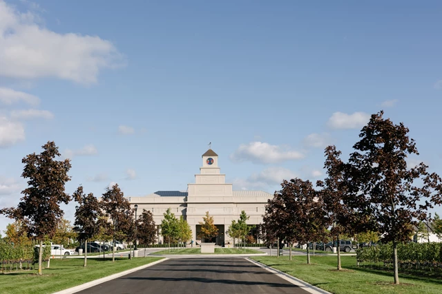 Wineries: Stone Eagle Winery 13