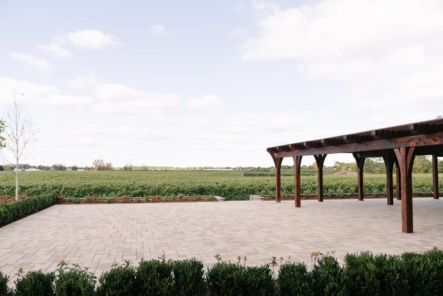 Wineries: Stone Eagle Winery 9