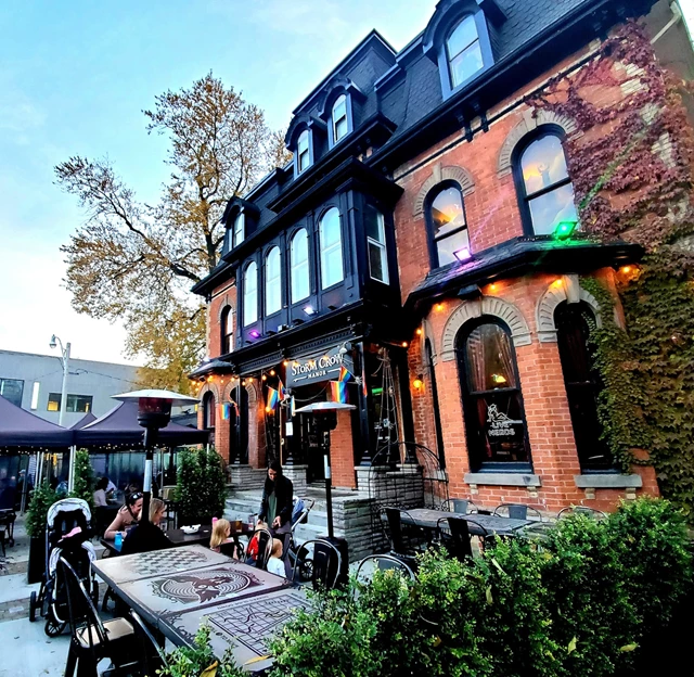 Restaurants: Storm Crow Manor 11