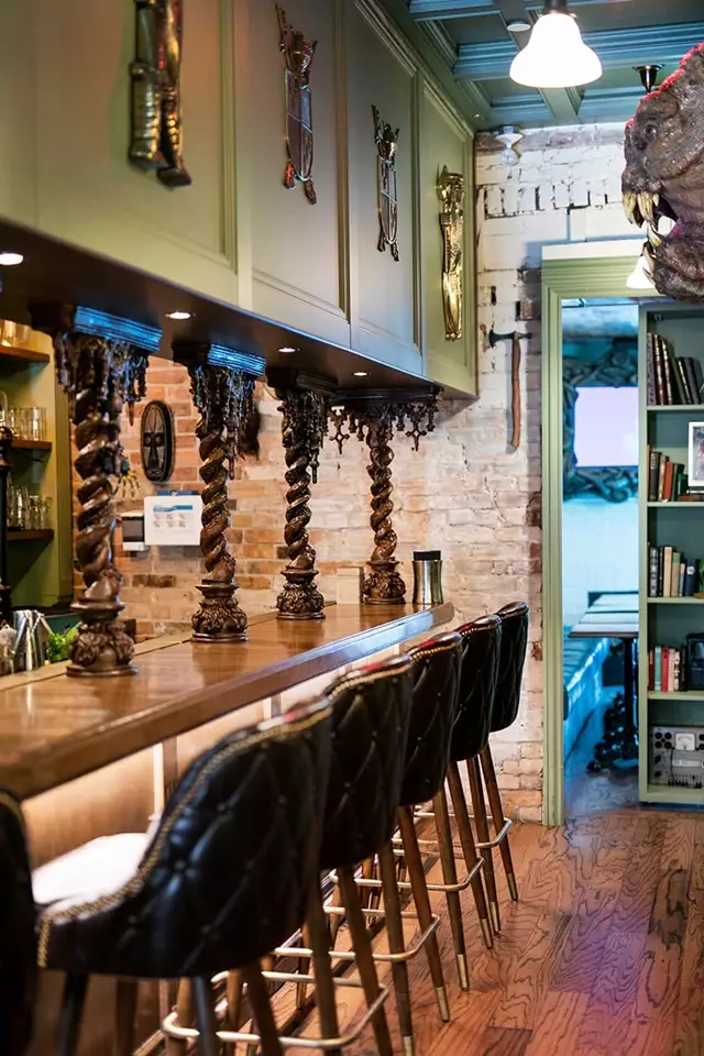 Restaurants: Storm Crow Manor 5