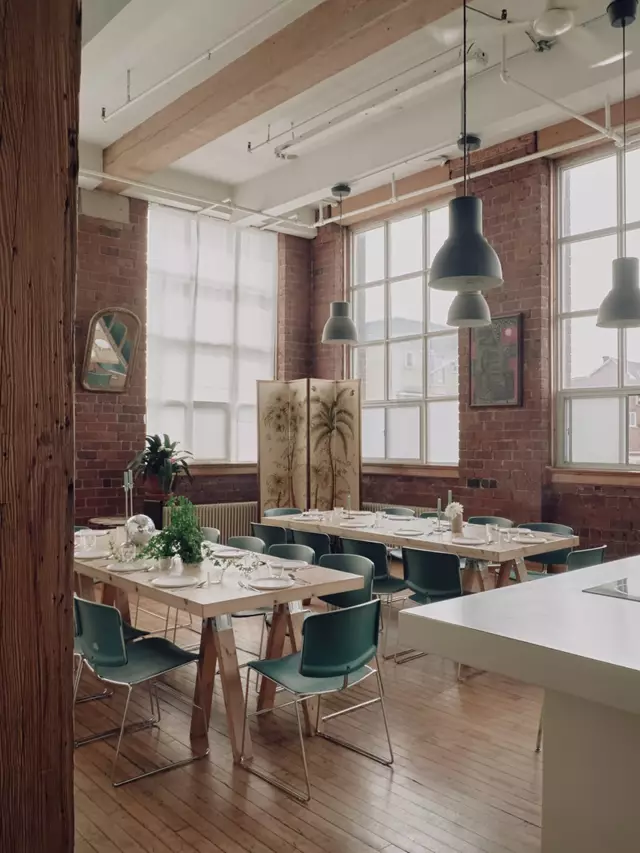 Loft & Studio Spaces: Studio 102 7