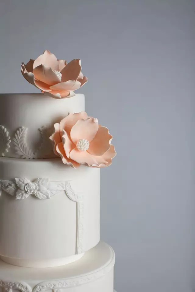 Wedding Cakes: Sugar Suite 5