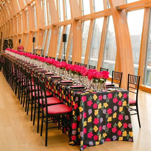 Linen Rentals: Susan Murray International 4