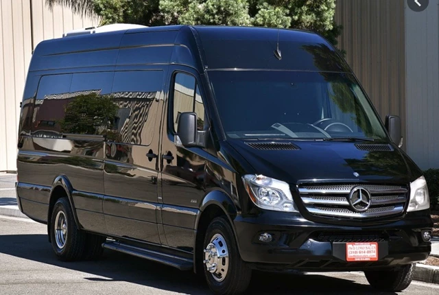 Executive Sprinter 10-12 Pax