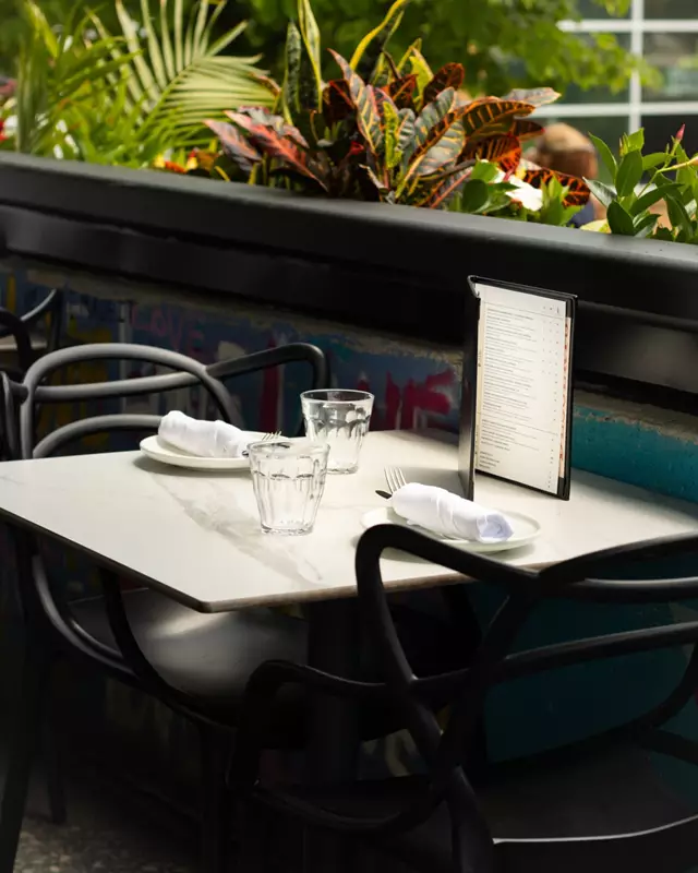 Restaurants: Taps Public House 16