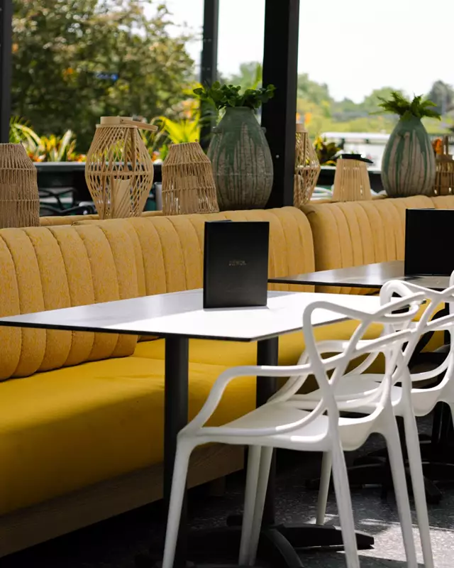 Restaurants: Taps Public House 14