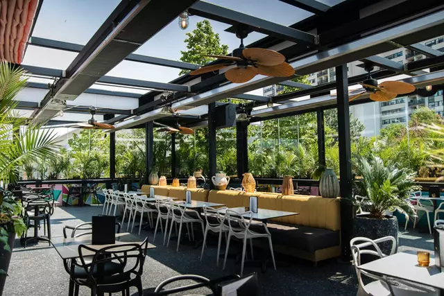 Restaurants: Taps Public House 6