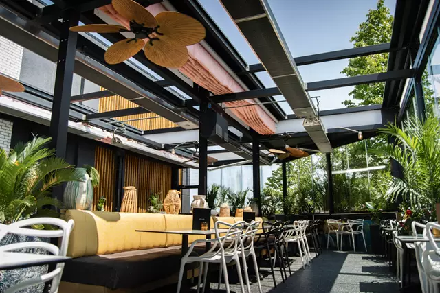 Restaurants: Taps Public House 5