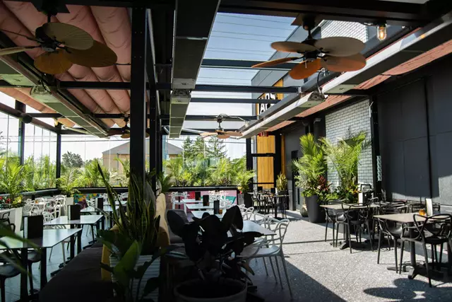 Restaurants: Taps Public House 4