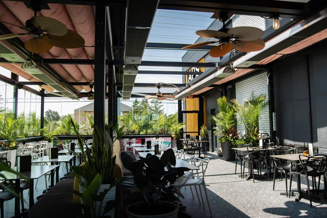 Restaurants: Taps Public House 3