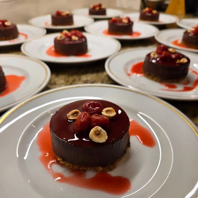 Private Chefs: Tasty Solutions 4