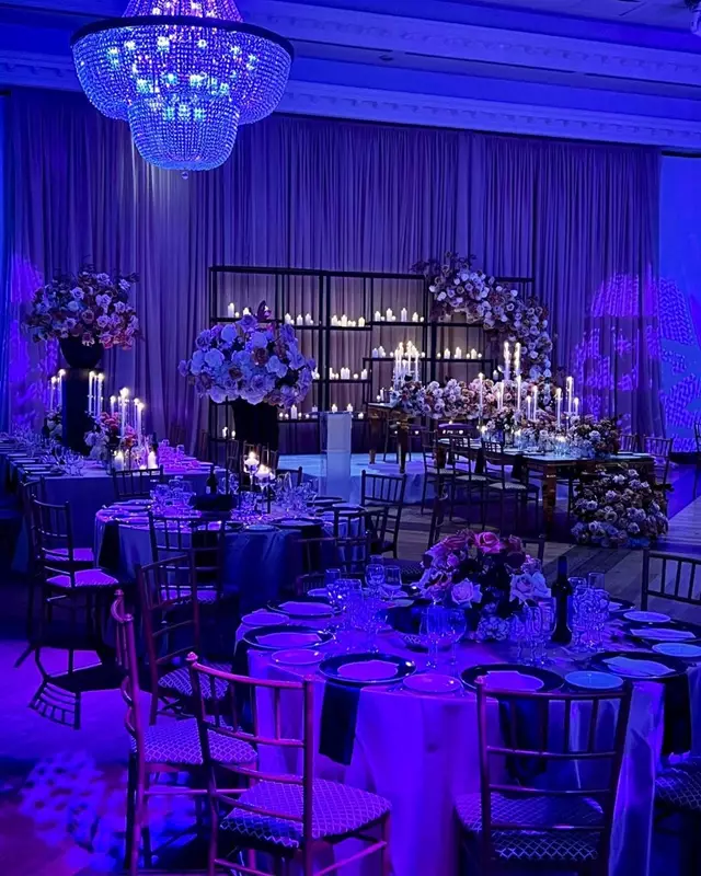 Disc Jockey's / DJs: Taurus Entertainment 19