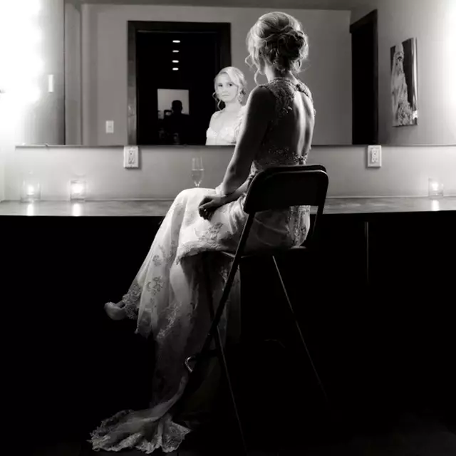 Photographers: The Art of Weddings 14