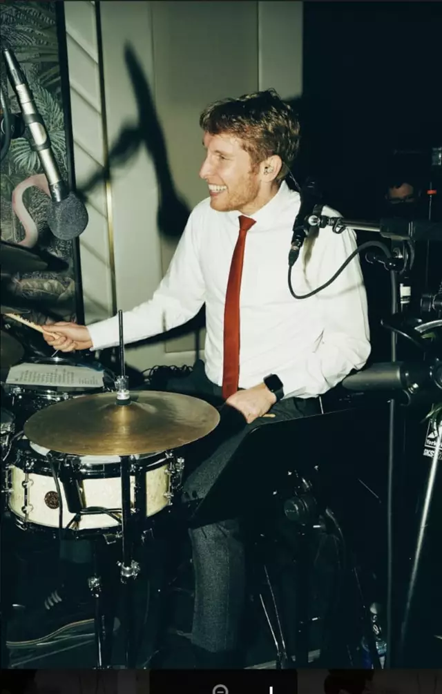 Live Music & Bands: The Brightside 9