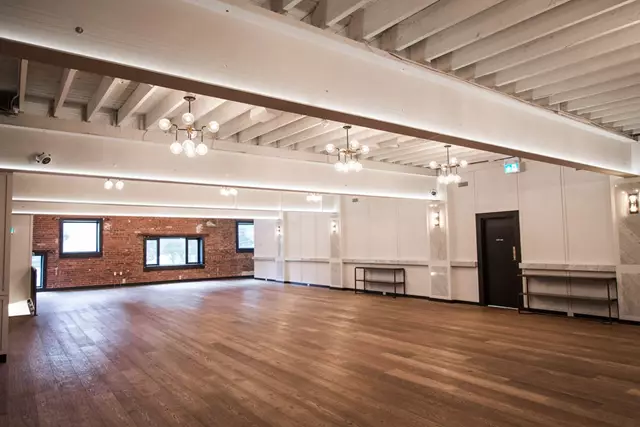 Hotels: The Broadview Hotel 19