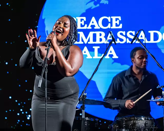 Live Music & Bands: The DNA Project 22