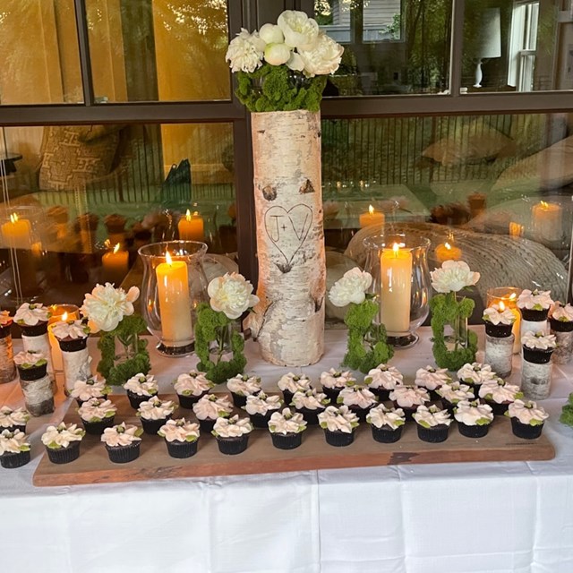 Full Service Décor: The Day Events 1